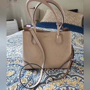 Michael Kors Blush Bag